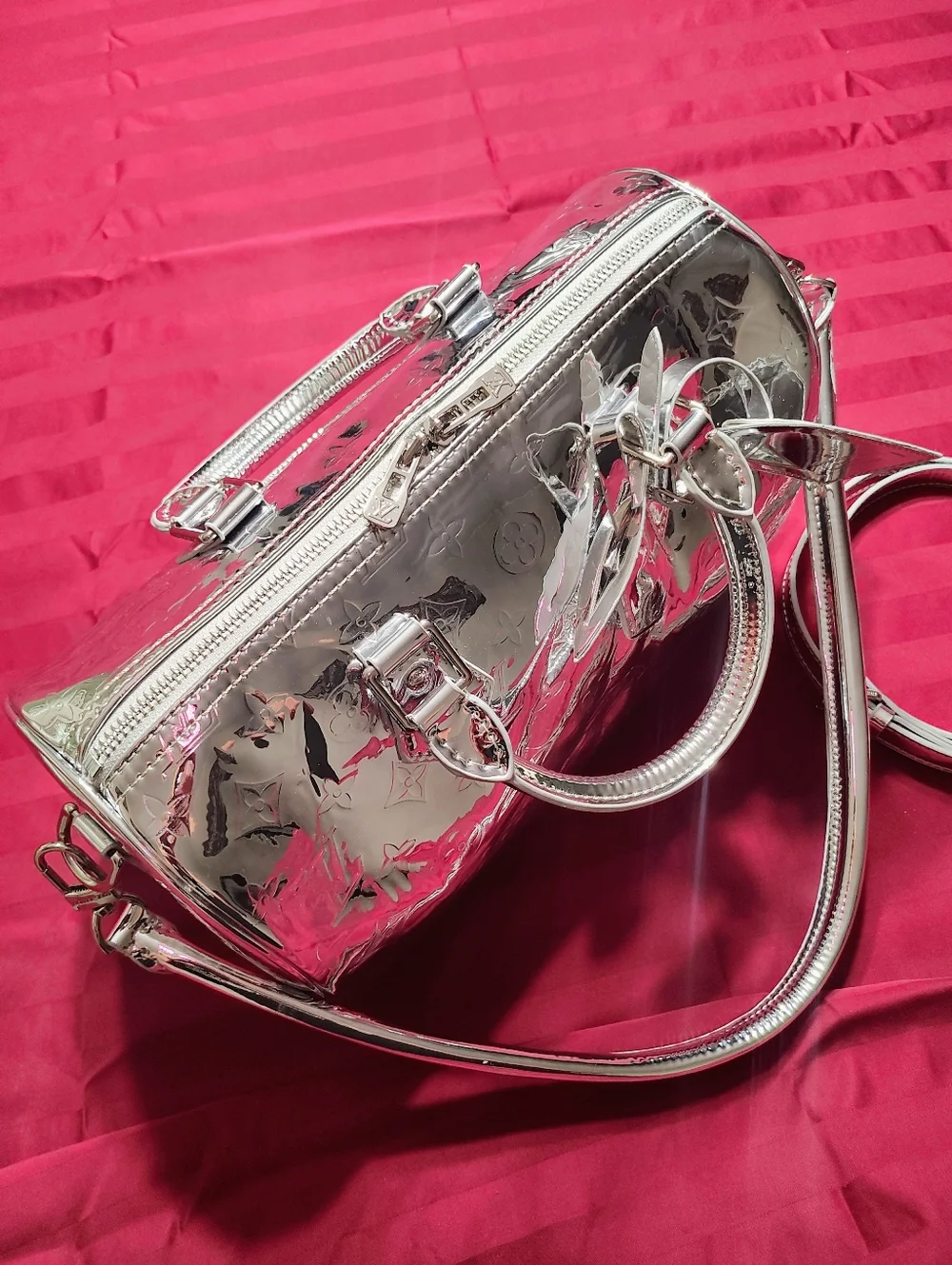 NEW Designer Monogram Speedy Metallic Mirror Silver Handbag LV MUST HAVE! - Picture 3 of 9